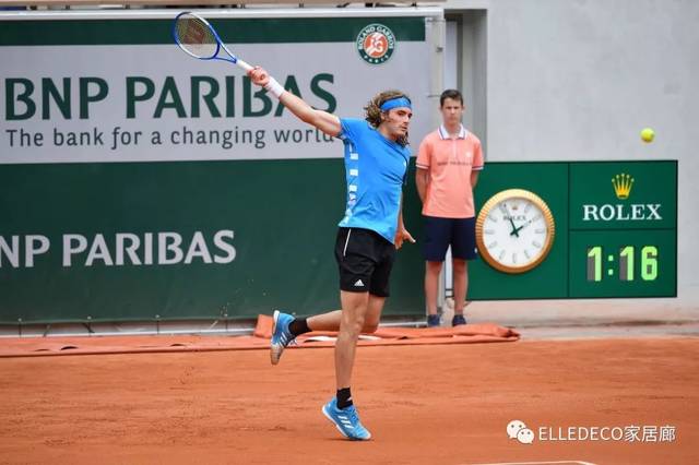 受到一定限 受到一定限