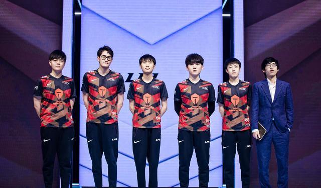 球员的发挥 球员的发挥